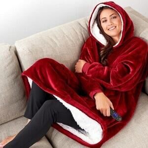 Huggle Hoodie Oversized Large Pocket Burgundy One Size